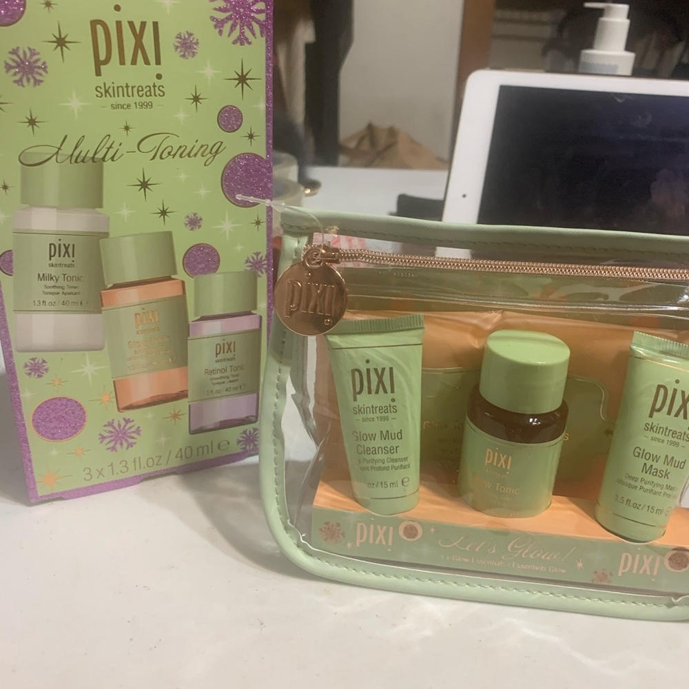 Pixi Skintreats glow tonic bundle.